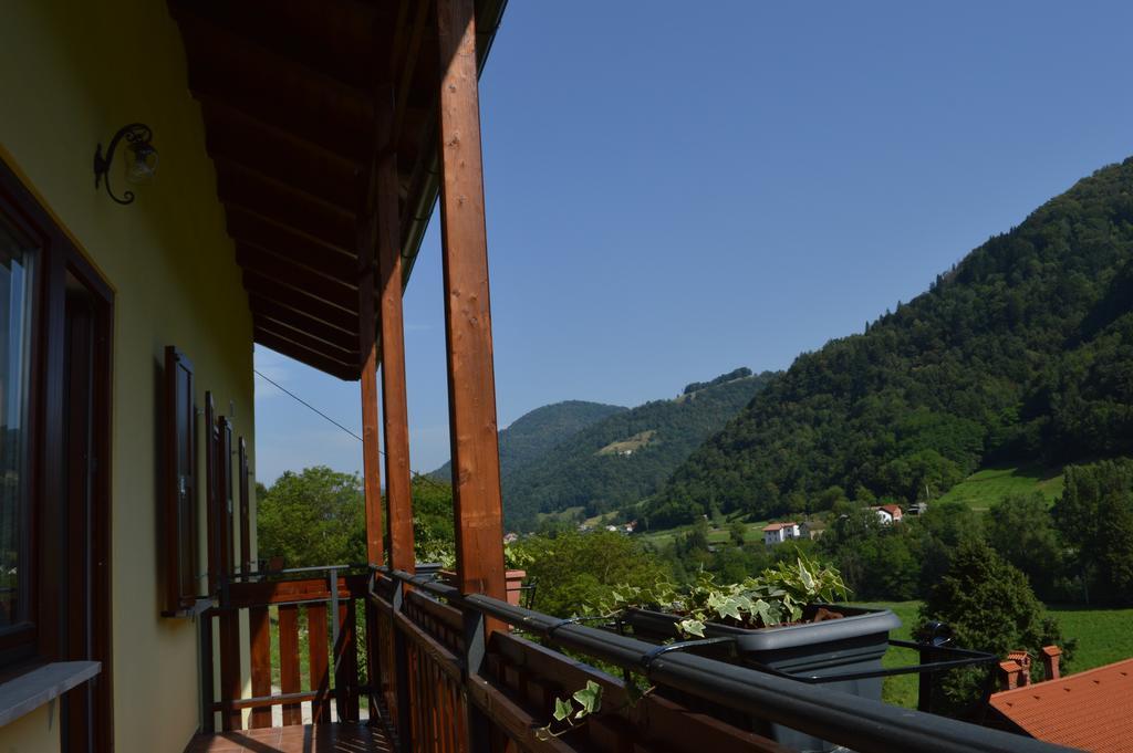 Holiday Home Jelovcerjeva Idrija pri Baci Ngoại thất bức ảnh